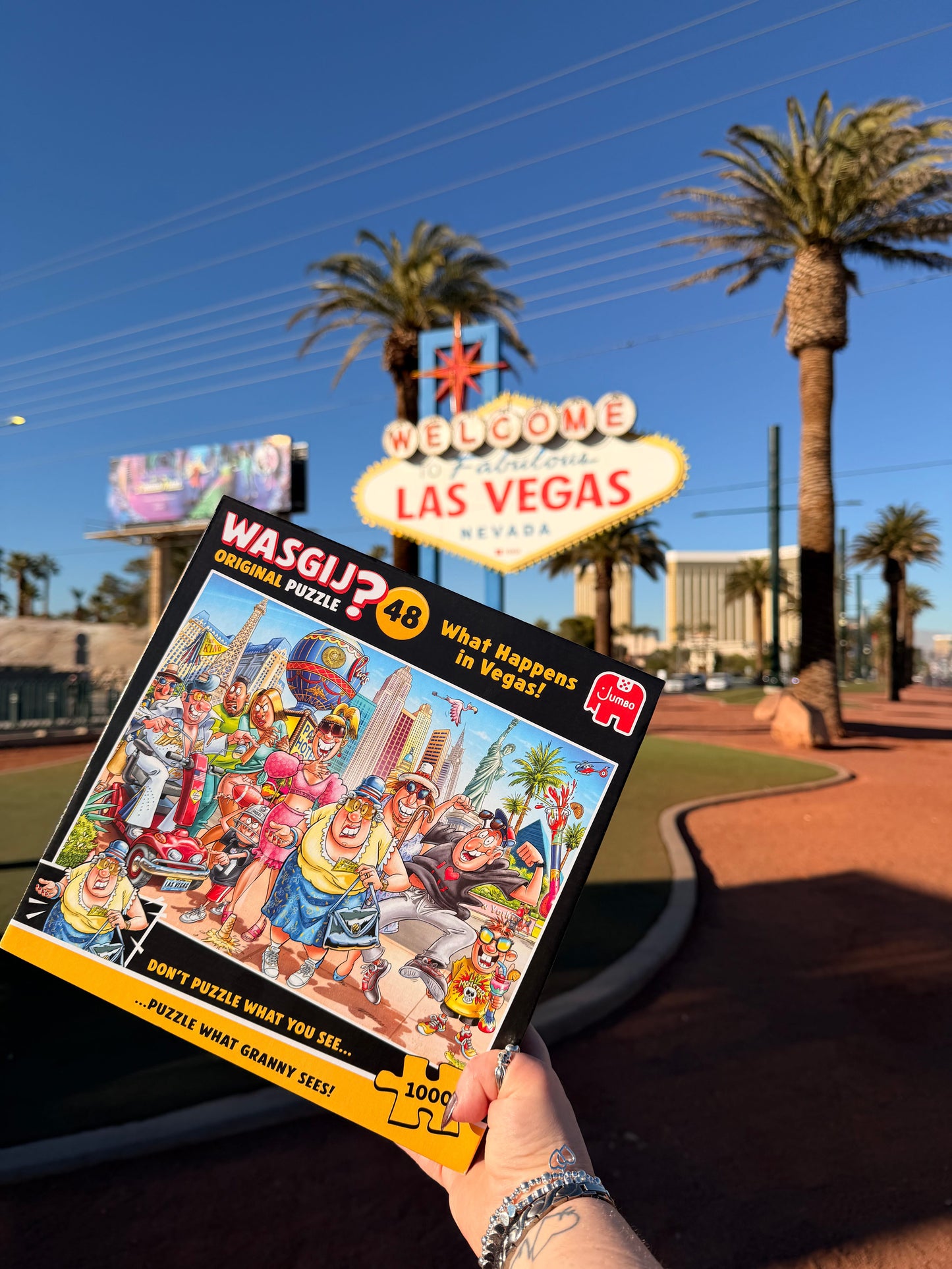 Wasgij Original 48 What Happens in Vegas 1000 Piece Jigsaw Puzzle