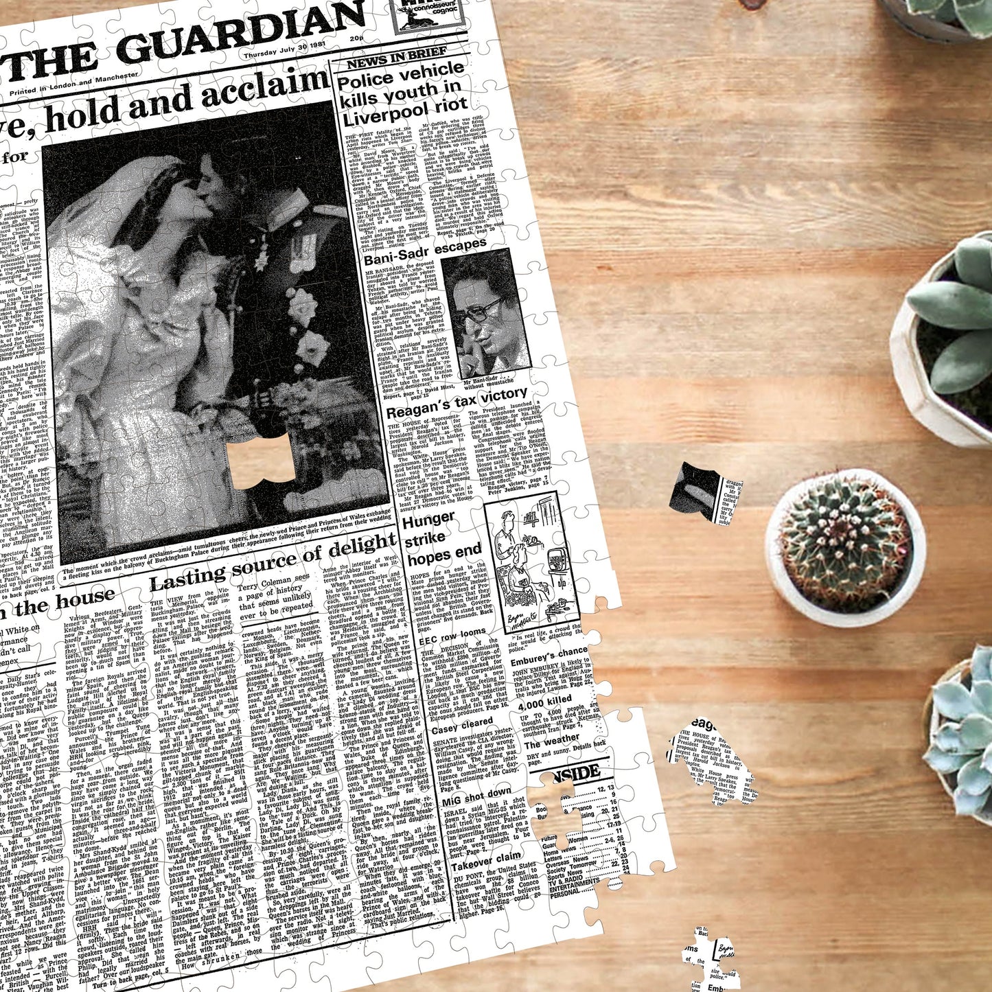 Personalised "The Guardian " Front Page 400 Piece Jigsaw Puzzle