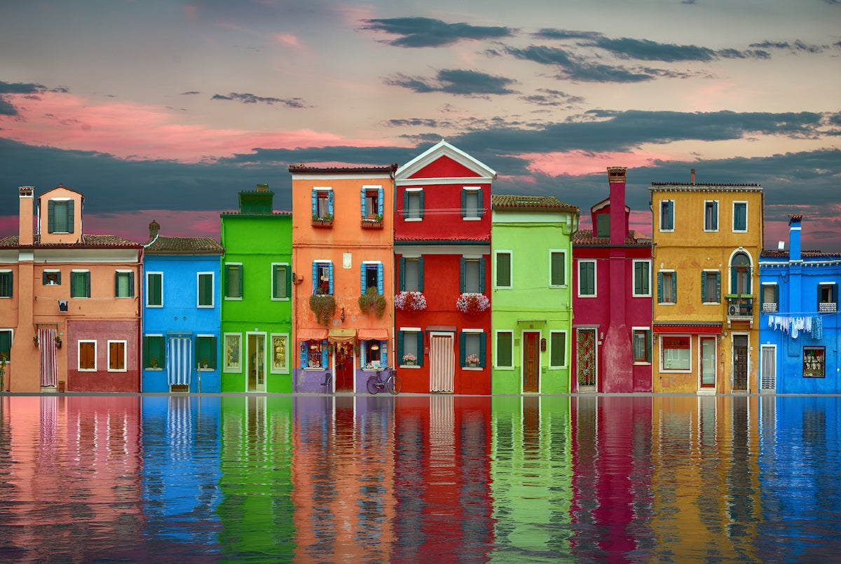 Colourful Houses on the Water 1000 Piece Jigsaw Puzzle